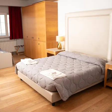 فندق مبيت وإفطار San Cataldo 3*